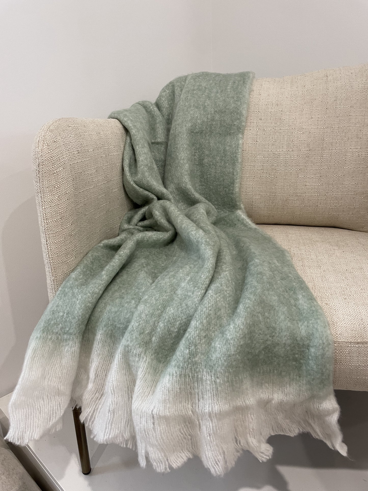 Lawson Acrylic Turquoise Throw Rug