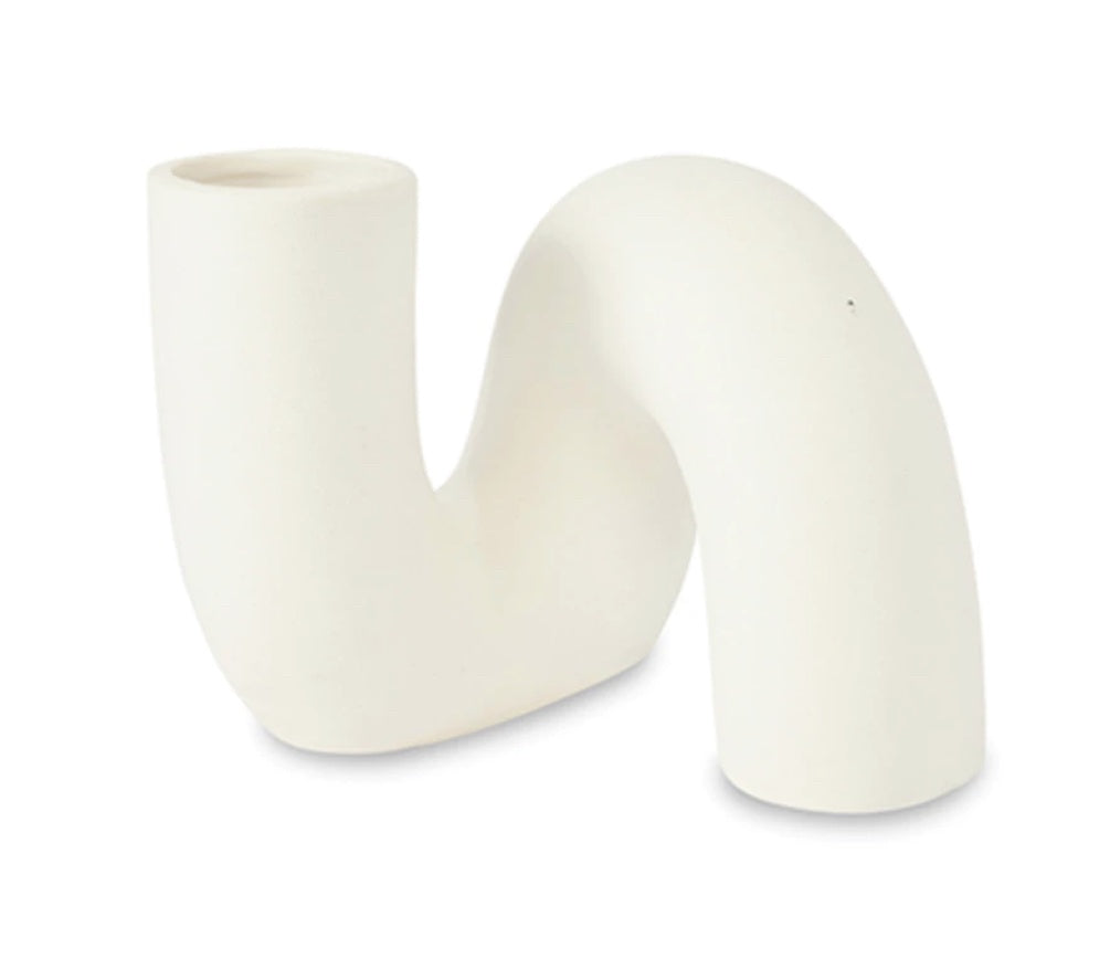 Curve Matte White Vase