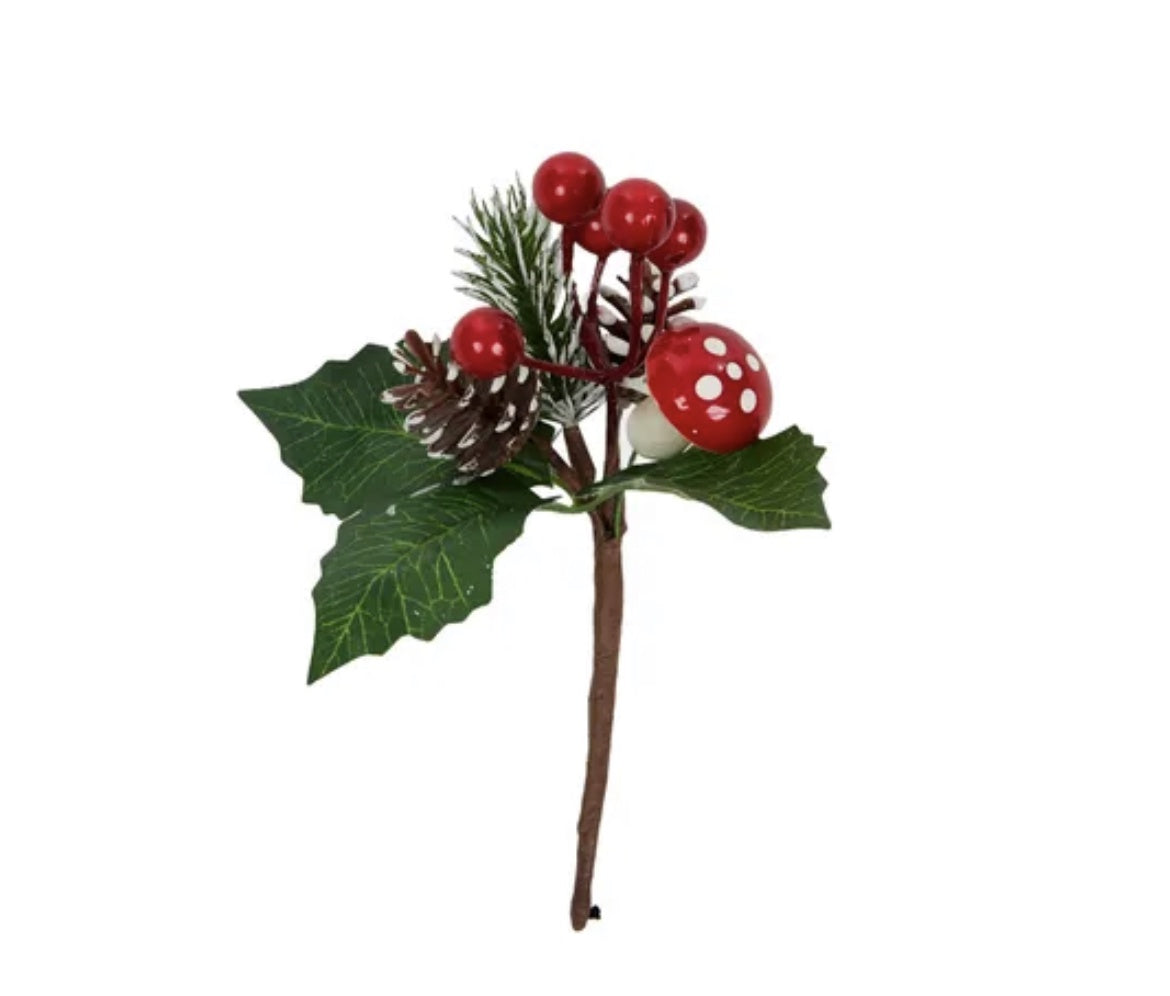 Berry, Pine and Holly Decoration